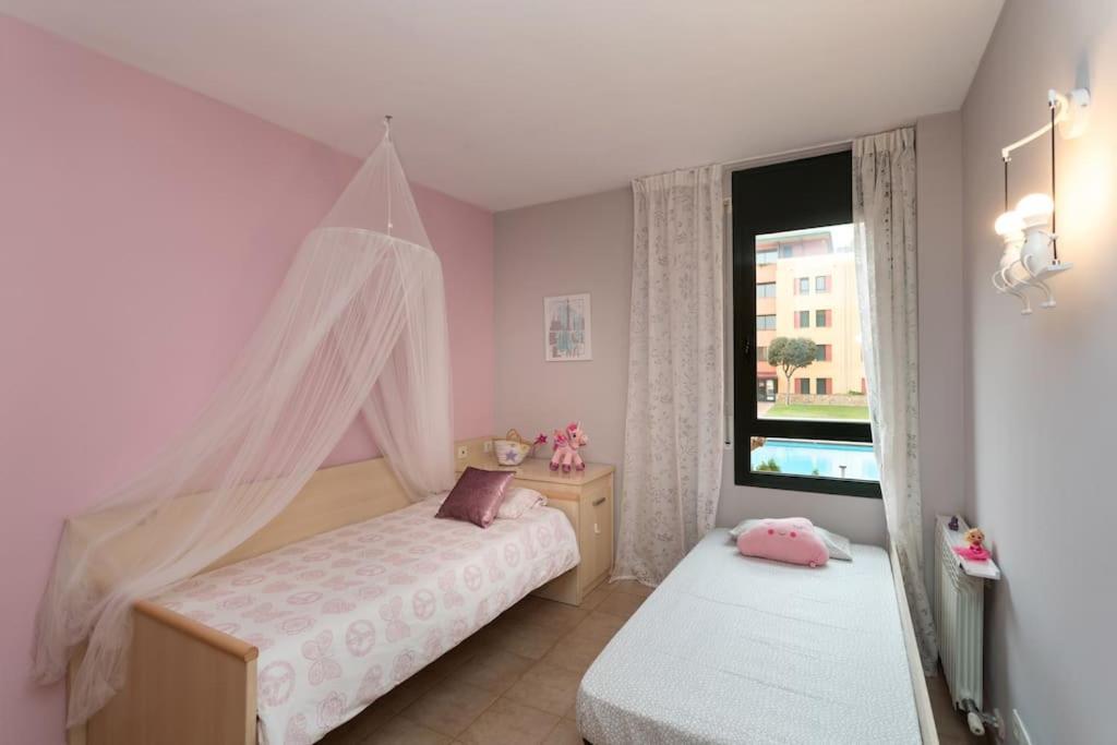 & Spacious Flat With Pool Near Fenals Lloret de Mar